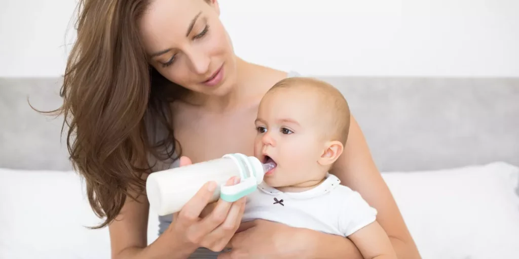 Bottle-Feeding Made Simple: A Parent’s Guide